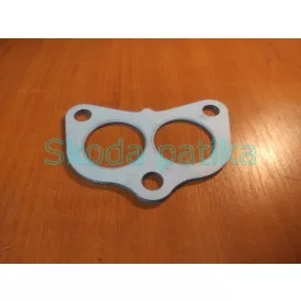 Skoda-130-kipufogo-csonk-tomites