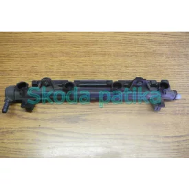 Skoda Fabia 1.4 16v Einspritzventilverteiler
