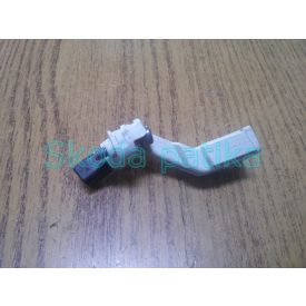 Skoda-Fabia-I-II-Octavia-II-Roomster-es-Superb-II-fotengely-jelado