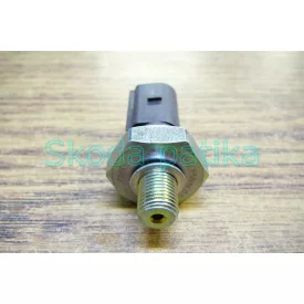 Skoda-Fabia-Octavia-Roomster-es-Superb-olajgomba
