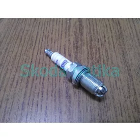 Skoda-Felicia-Fabia-gyujtogyertya-DR17TC