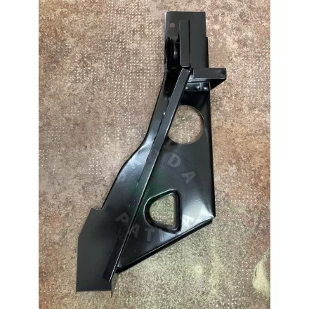 Skoda 105/120 hátsó sárvédő belső tartó bal oldali