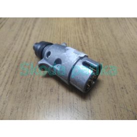 Utanfuto-csatlakozo-aljzat-papa