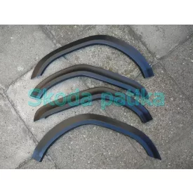 Skoda-Favorit-sarvedo-takaro-muanyag-peremboritas-