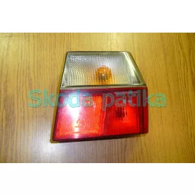 Skoda-Favorit-Silver-line-jobb-hatso-lampa