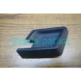 Skoda-Favorit-bal-belso-ajtokilincs-ala-burkolat