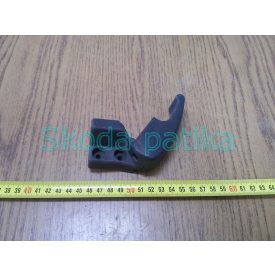 Skoda-Octavia-I.-motorhazteto-nyito-kar