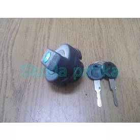 Skoda-Felicia-Fabia-Octavia-Superb-tanksapka-kulcs