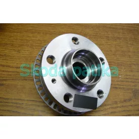 Skoda Octavia Vorderradnabe (Antriebsscheibe) mit ABS-Rotor