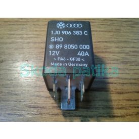   Skoda Octavia I. és Superb I. üzemanyag relé.A relén szereplő szám: 409-es, tudunk rendelni gyárit is 42950 FT-ért.