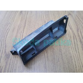 Skoda Octavia II Luftansaugrohrverlängerung für Vorderwand