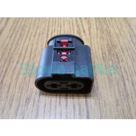 Skoda-Fabia-Octavia-Roomster-Superb-es-Yeti-szervo