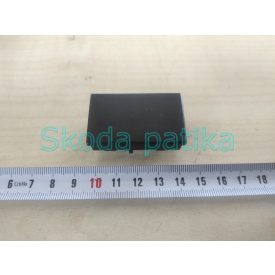 Skoda-Octavia-muszerfal-kozepkonzol-vakdugo-