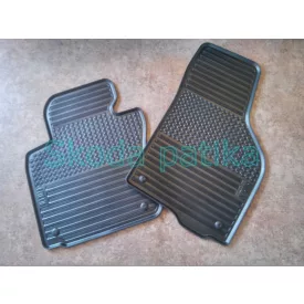 Skoda-Octavia-II.-es-Face-lift-elso-gumiszonyeg-par-labterhez
