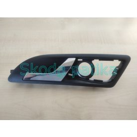 Skoda Octavia II und Yeti linker vorderer Innengriff