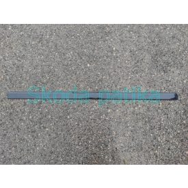 Skoda Octavia II Facelift-Türverkleidung vorne links