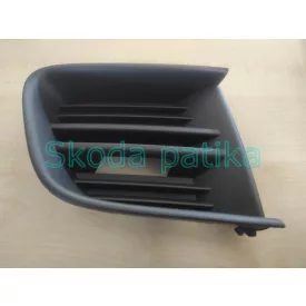 Skoda-Octavia-II.-Rs-elso-lokharito-jobb-kis-takaro-burkolat