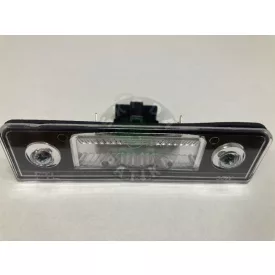 Skoda-Octavia-II.-es-face-lift-rendszamtabla-megvilagitas-utangyartott