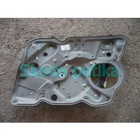 Skoda-Octavia-II-jobb-elso-ablakemelo-mechanika