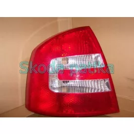 Skoda-Octavia-II-bal-hatso-lampa