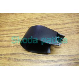 Skoda-Octavia-II.-limuzin-hatso-ablaktorlo-kar-kupak