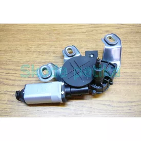 Skoda-Octavia-II-es-Octavia-II-Face-lift-hatso-ablaktorlo-motor