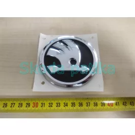 Skoda-Superb-II.-kombi-Facelift-hatso-emblema