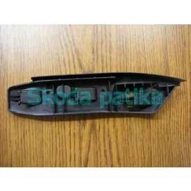 Skoda Superb Frontstoßstange links Fahrerprofil
