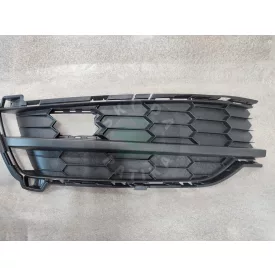 Skoda-Karoq-kodlampa-takaro-racs-bal-elso