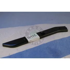 Skoda-Rapid-jobb-oldali-lokharito-tarto-profil-