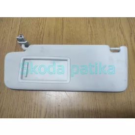 Skoda-Rapid-bal-napellenzo