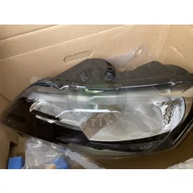 Skoda Rapid Scheinwerfer links