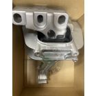 Skoda Oct III motortartó bak