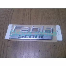 Skoda-Fabia-II.-Scout-felirat-csomagter-fedelre
