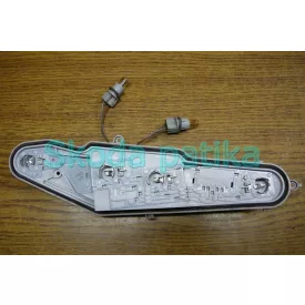 Skoda-Roomster-bal-hatso-lampa-foglalat