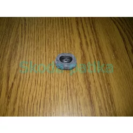 Skoda-Fabia-Octavia-Roomster-Superb-Yeti-kuszob-dug