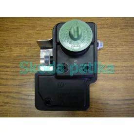 Skoda-Felicia-szervo-olajtartaly