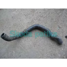 Skoda Fabia Roomster unteres Wasserrohr 1,2 12V