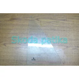 Skoda-Felicia-pillangouveg-bal-hatso-ajtoba