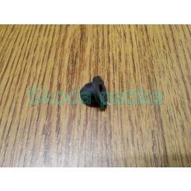 Skoda-Favorit-Felicia-szelvedo-moso-motor-gumi-dug