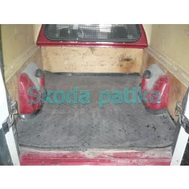 Skoda-Felicia-Pick-up-csomagtertalca