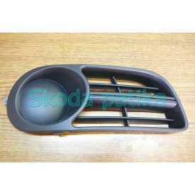 Skoda-Fabia-jobb-kodlampa-helyere-muanyag-takaro-fedel