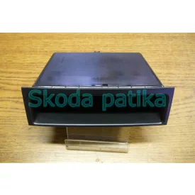 Schránka v palubnej doske Škoda Fabia