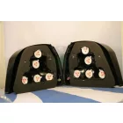 VW-Golf-IV.--fekete-hatso-lampa-par-