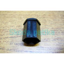 Skoda-Fabia-Octavia-Superb-kerekcsavar-kupak