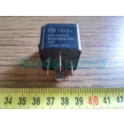 Skoda-Felicia-Fabia-I-II.-Octavia-I-II.-es-Roomster-indito-es-uzemanyag-pumpa-rele