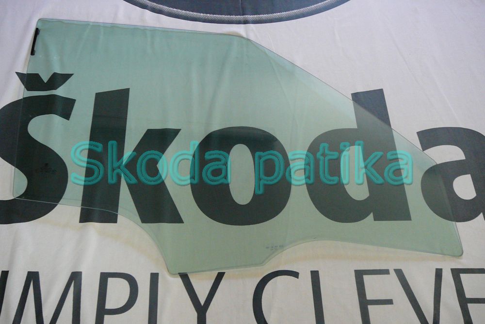 Image of Skoda Fabia II. jobb első zöld lejáró üveg