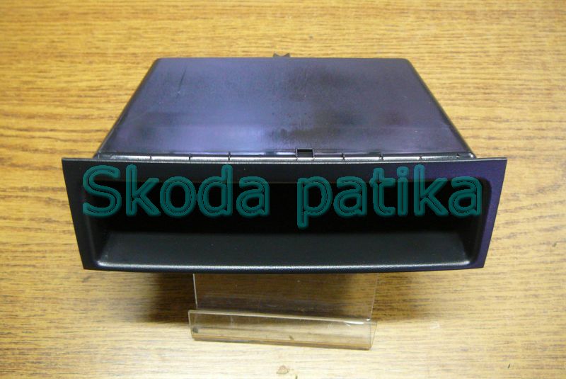Image of Skoda Fabia kesztyűtartó rekesz műszerfalba