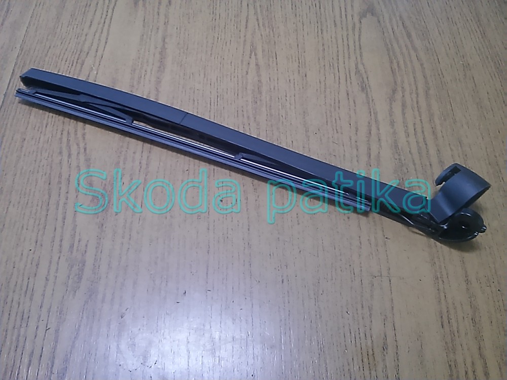 Image of Skoda Fabia I. hátsó ablaktörlő kar lapáttal, kupakkal;